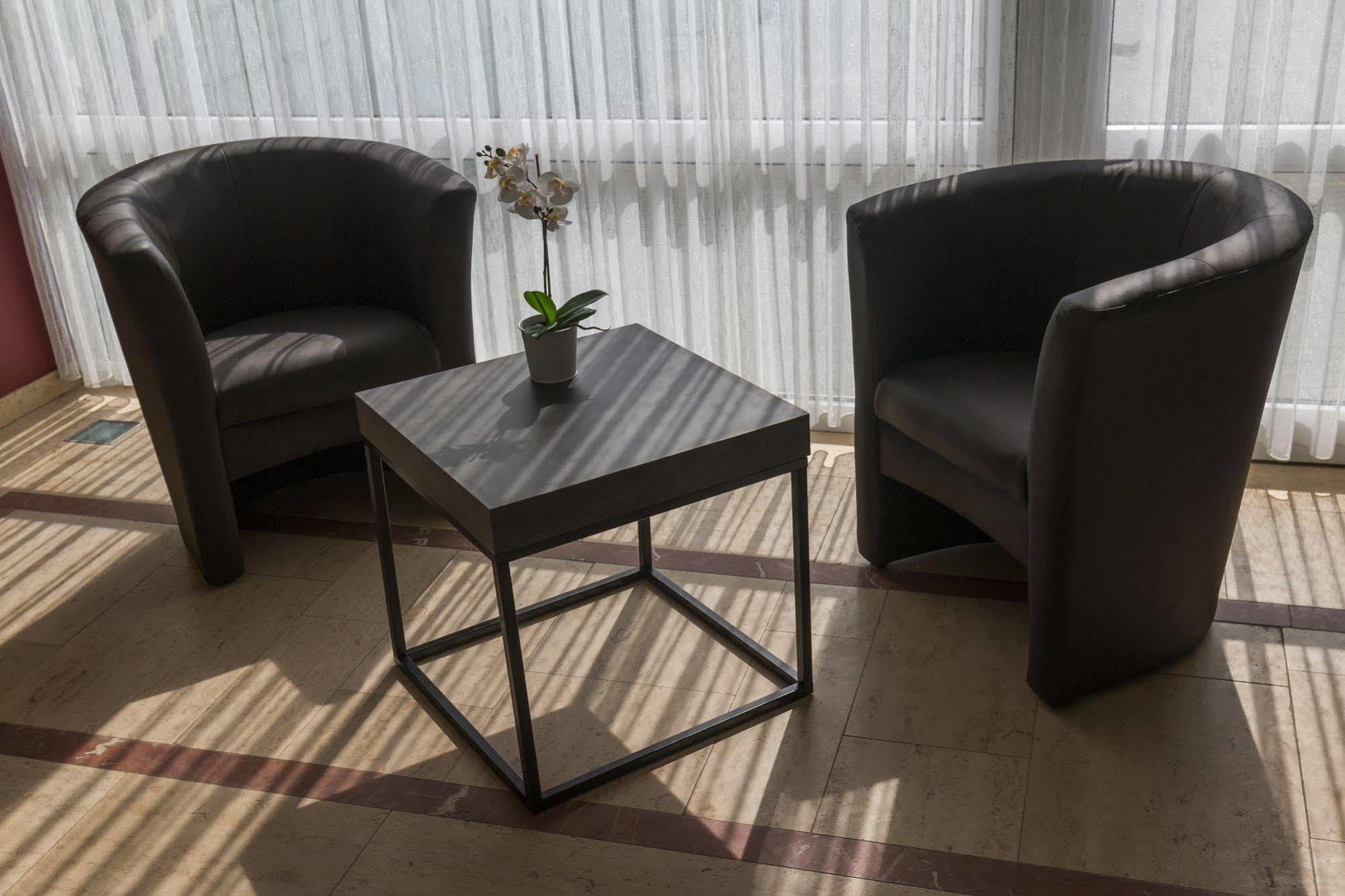Park Hotel Kelmis Zewnętrze zdjęcie